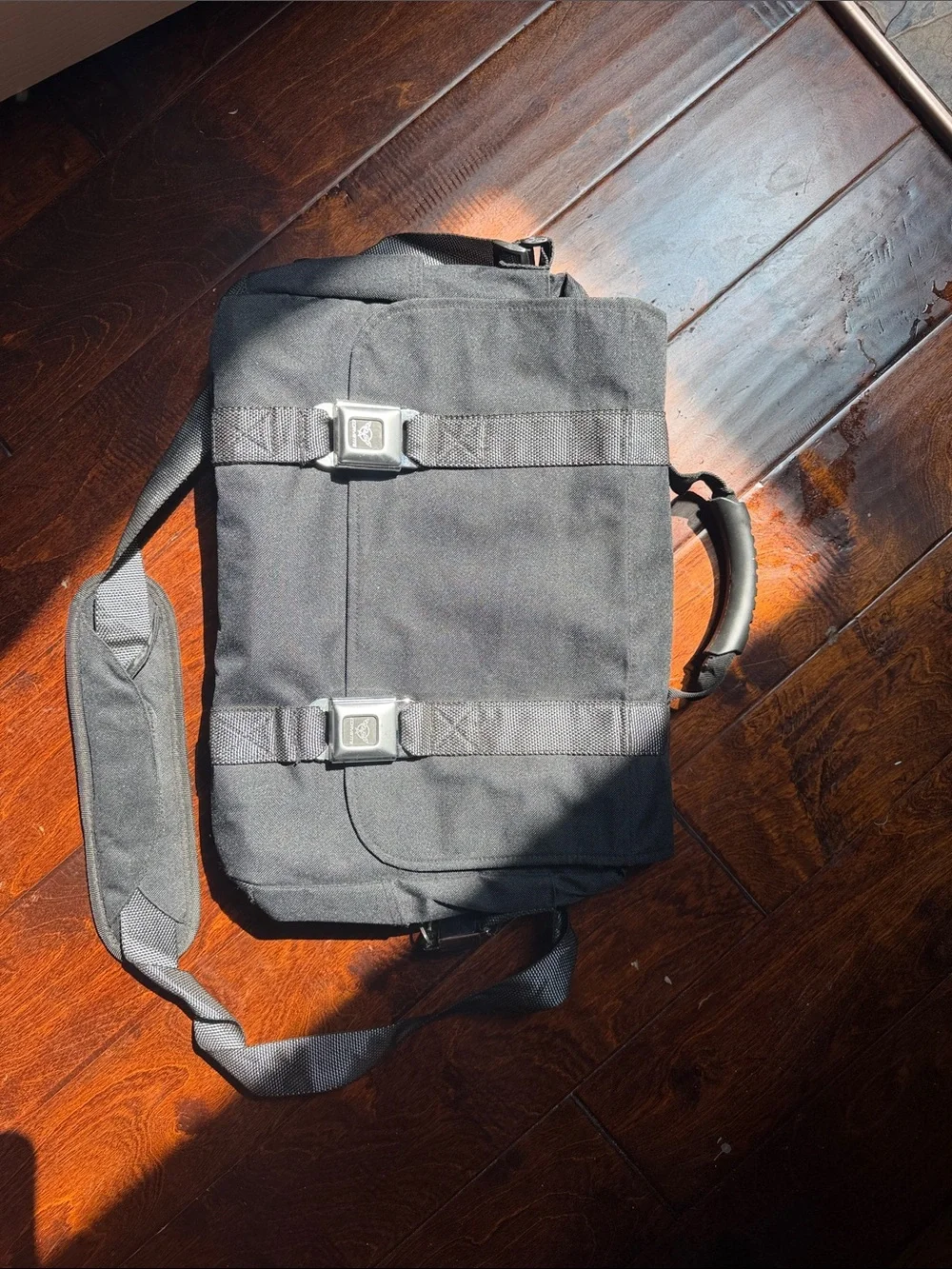 Men's Black Messenger Bag – Durable Everyday Work Bag